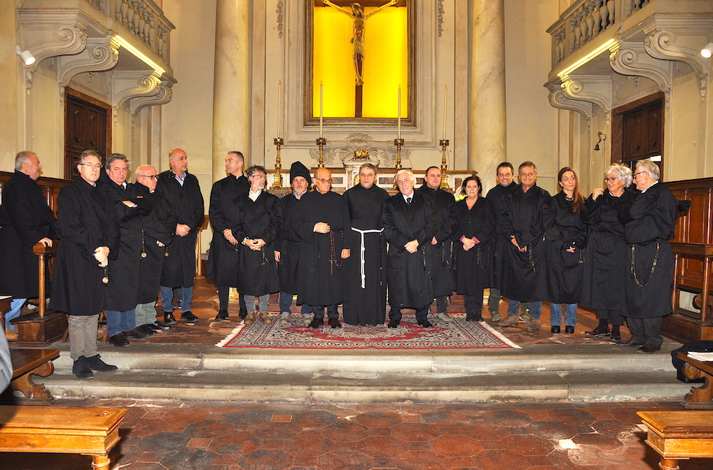 I momenti della “Vestizione” alla Misericordia di Arezzo